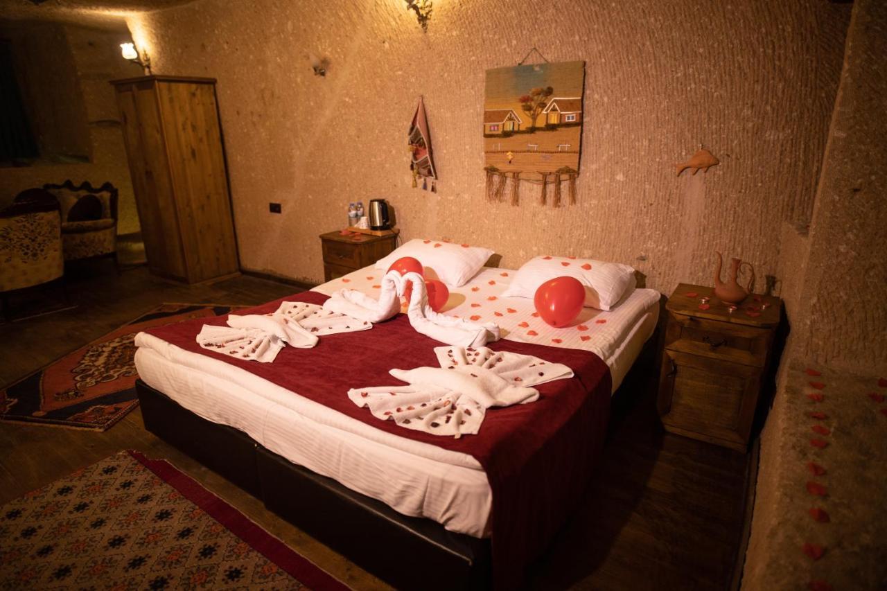 7 Oda Kapadokya Cave Hotel อูร์กุบ ภายนอก รูปภาพ