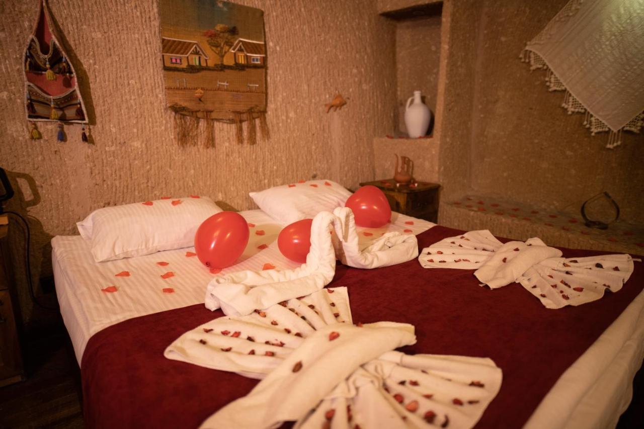 7 Oda Kapadokya Cave Hotel อูร์กุบ ภายนอก รูปภาพ