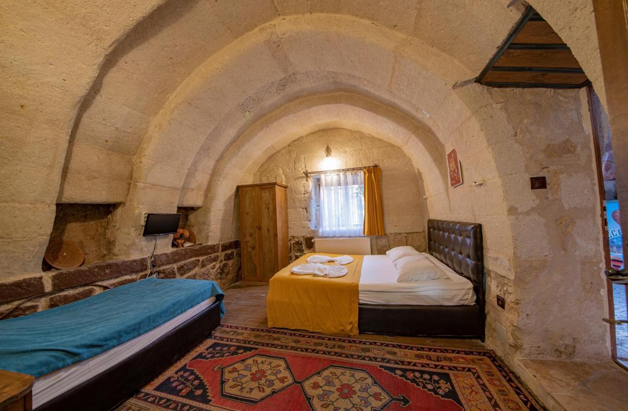 7 Oda Kapadokya Cave Hotel อูร์กุบ ภายนอก รูปภาพ