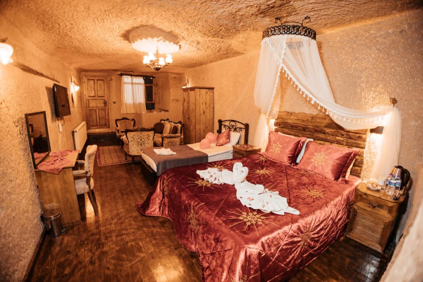 7 Oda Kapadokya Cave Hotel อูร์กุบ ภายนอก รูปภาพ