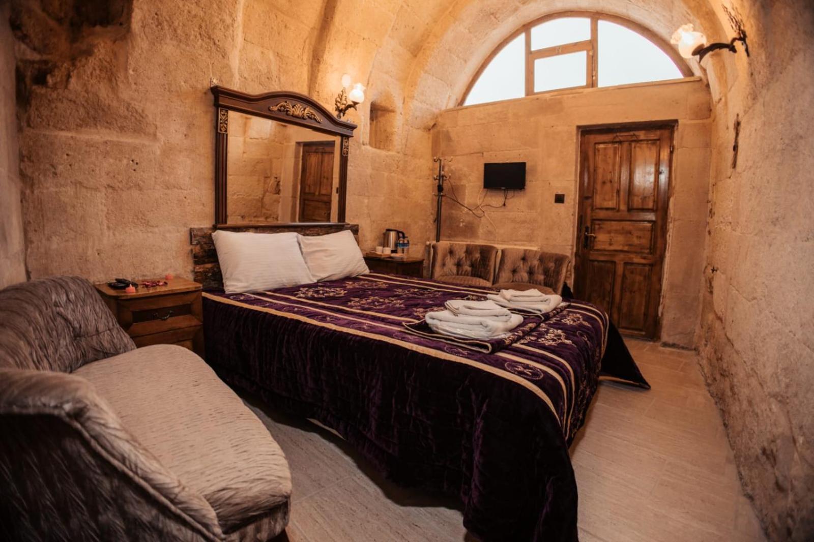 7 Oda Kapadokya Cave Hotel อูร์กุบ ภายนอก รูปภาพ