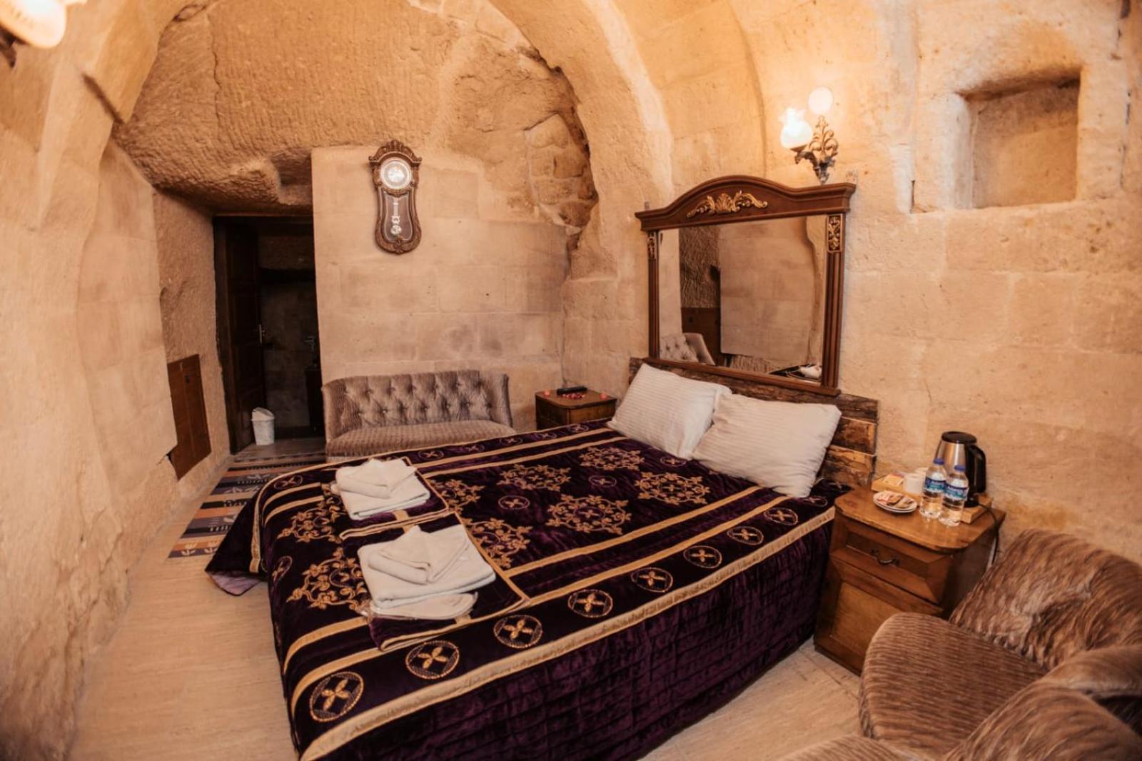 7 Oda Kapadokya Cave Hotel อูร์กุบ ภายนอก รูปภาพ