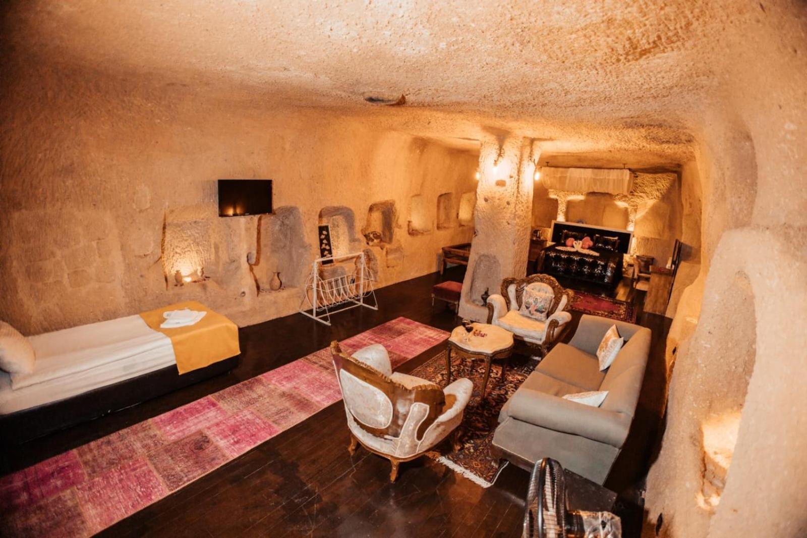 7 Oda Kapadokya Cave Hotel อูร์กุบ ภายนอก รูปภาพ