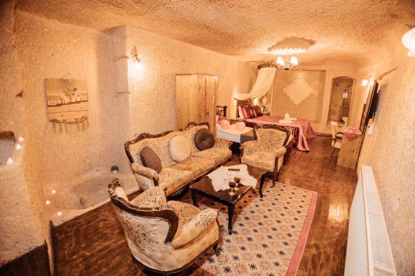 7 Oda Kapadokya Cave Hotel อูร์กุบ ภายนอก รูปภาพ