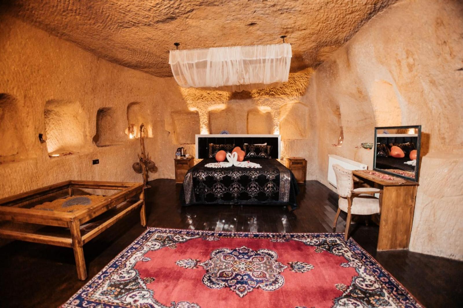7 Oda Kapadokya Cave Hotel อูร์กุบ ภายนอก รูปภาพ