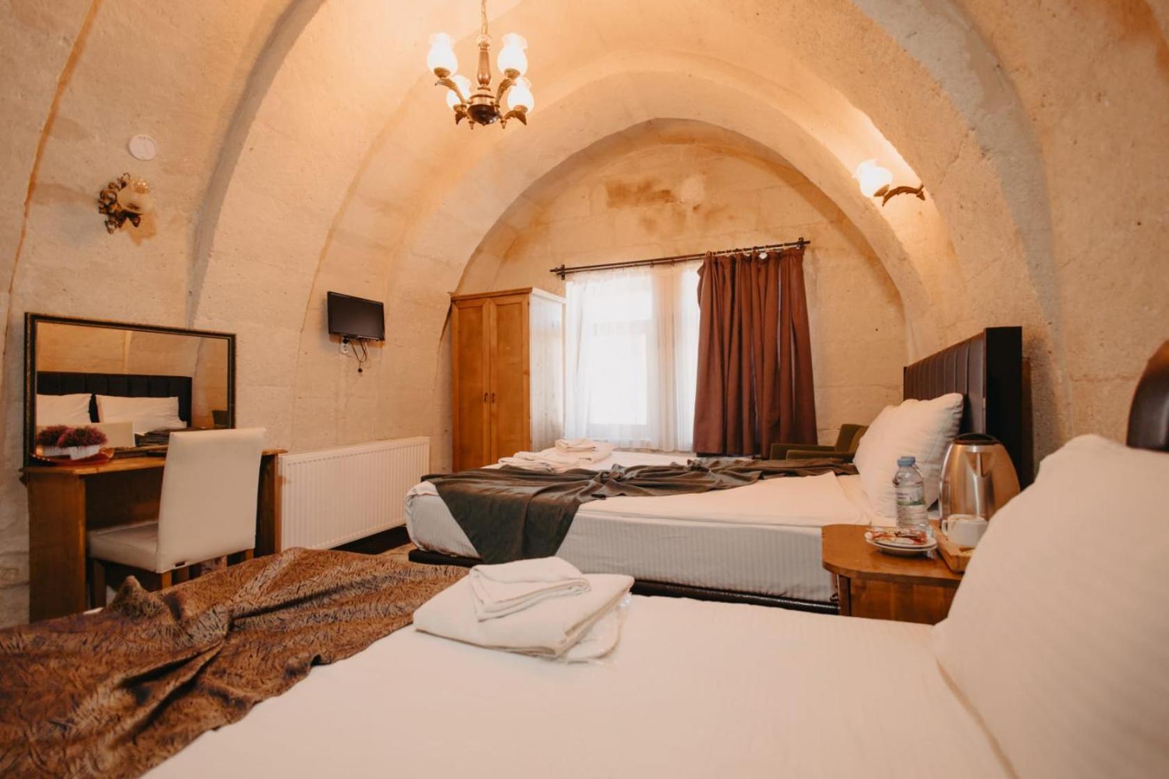 7 Oda Kapadokya Cave Hotel อูร์กุบ ภายนอก รูปภาพ