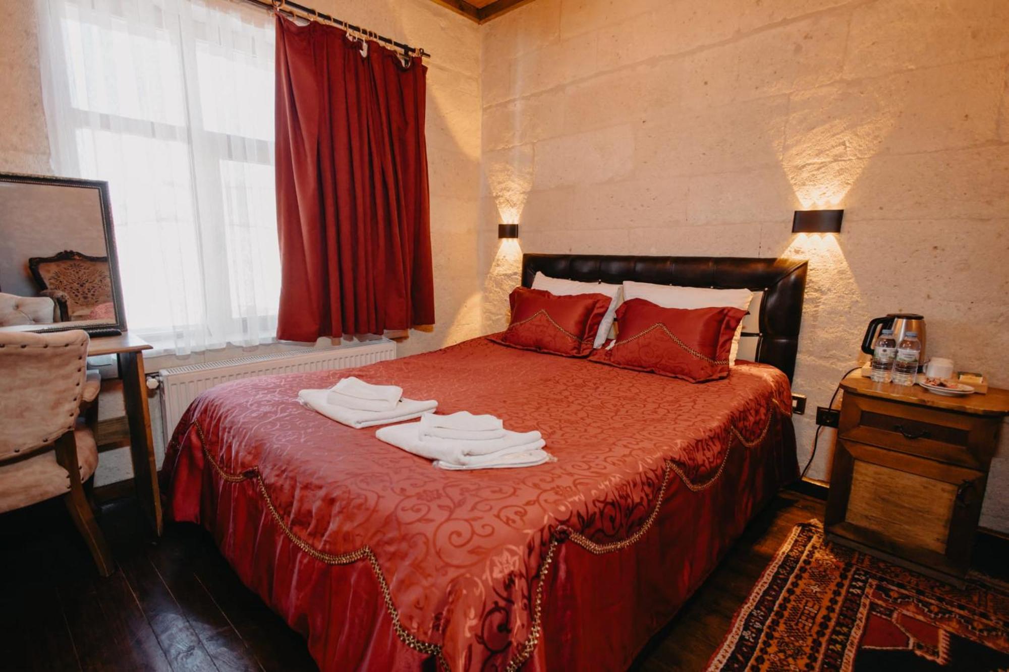 7 Oda Kapadokya Cave Hotel อูร์กุบ ภายนอก รูปภาพ