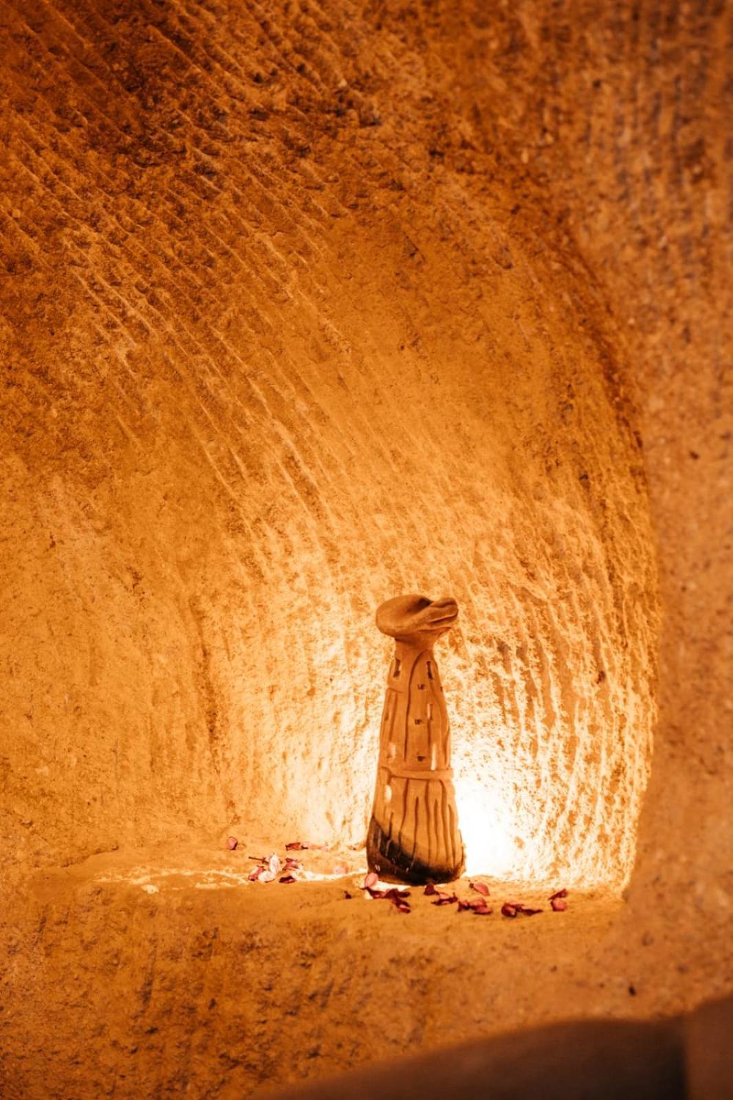 7 Oda Kapadokya Cave Hotel อูร์กุบ ภายนอก รูปภาพ