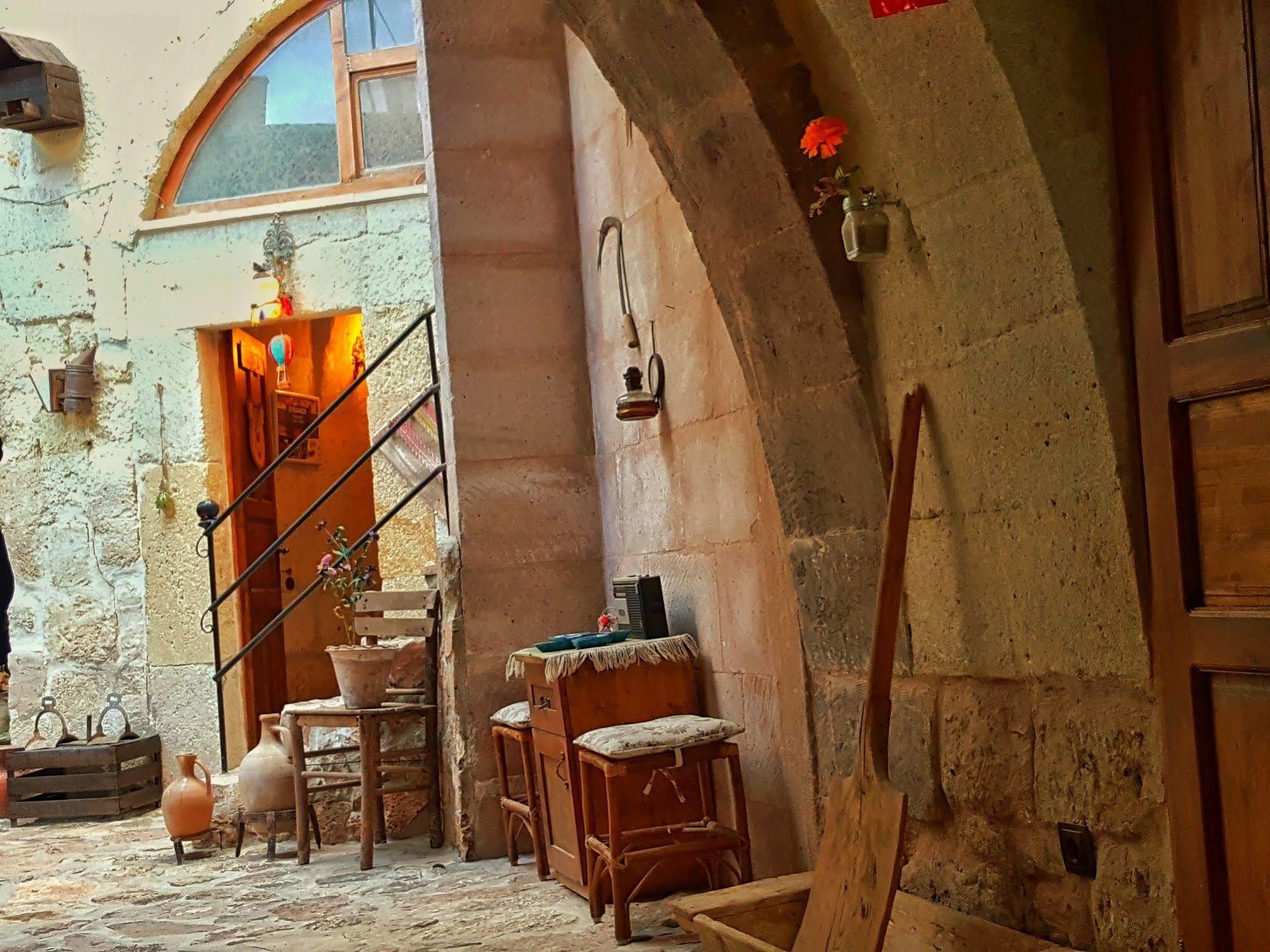 7 Oda Kapadokya Cave Hotel อูร์กุบ ภายนอก รูปภาพ